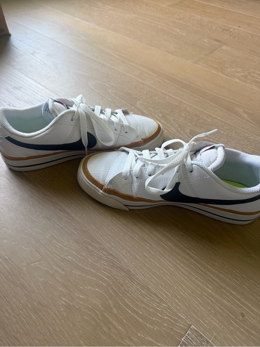 Nike Women’s White Navy & Tan Low-Top Sneakers
